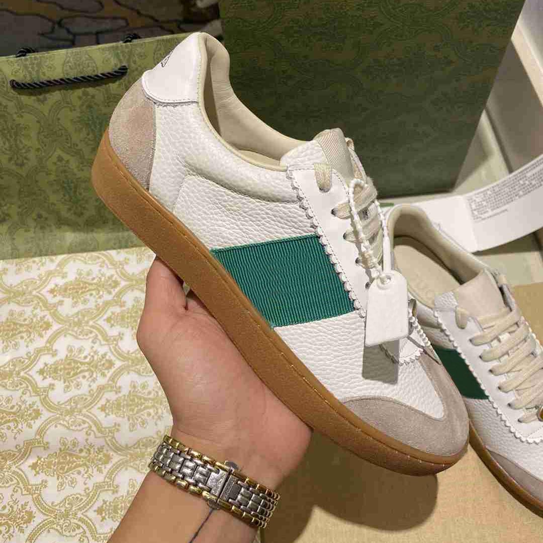 2021 casual Shoes Dunks Sneakers Designer Men Triple S Women unisex shoe Leisure lace-up 10 colors white black size 35-46 Screener Webbing top quality with box dust bag
2021 casual Shoes Dunks Sneakers Designer Men Triple S Women unisex shoe Leisure lace-up 10 colors white black size 35-46 Screener Webbing top quality with box dust bag