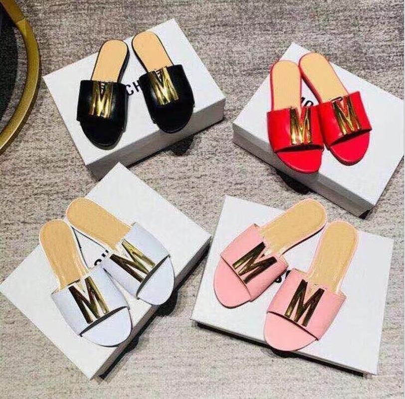 Summer 2021 Fashion Women Casual Designer Metal Letter Buckle Beach Slippers Banquet All-match Leather Home Durable Sandals, Black
Summer 2021 Fashion Women Casual Designer Metal Letter Buckle Beach Slippers Banquet All-match Leather Home Durable Sandals, Black