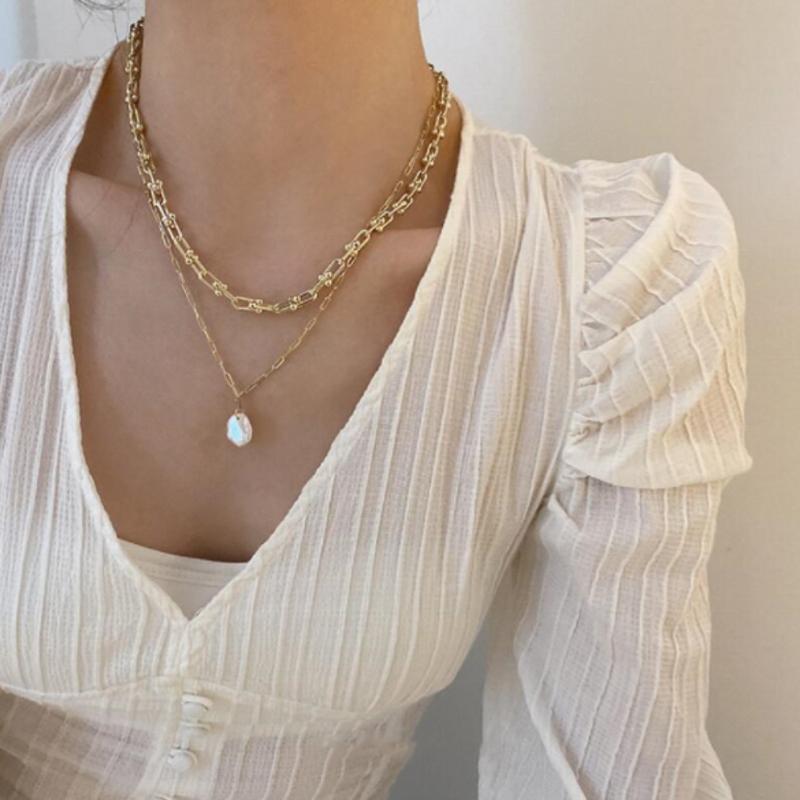 Pendant Necklaces Multi-layer Pearl For Women Trendy Classic Baroque Link Chain Necklace Wedding Party Fashion Jewelry Gifts
Pendant Necklaces Multi-layer Pearl For Women Trendy Classic Baroque Link Chain Necklace Wedding Party Fashion Jewelry Gifts