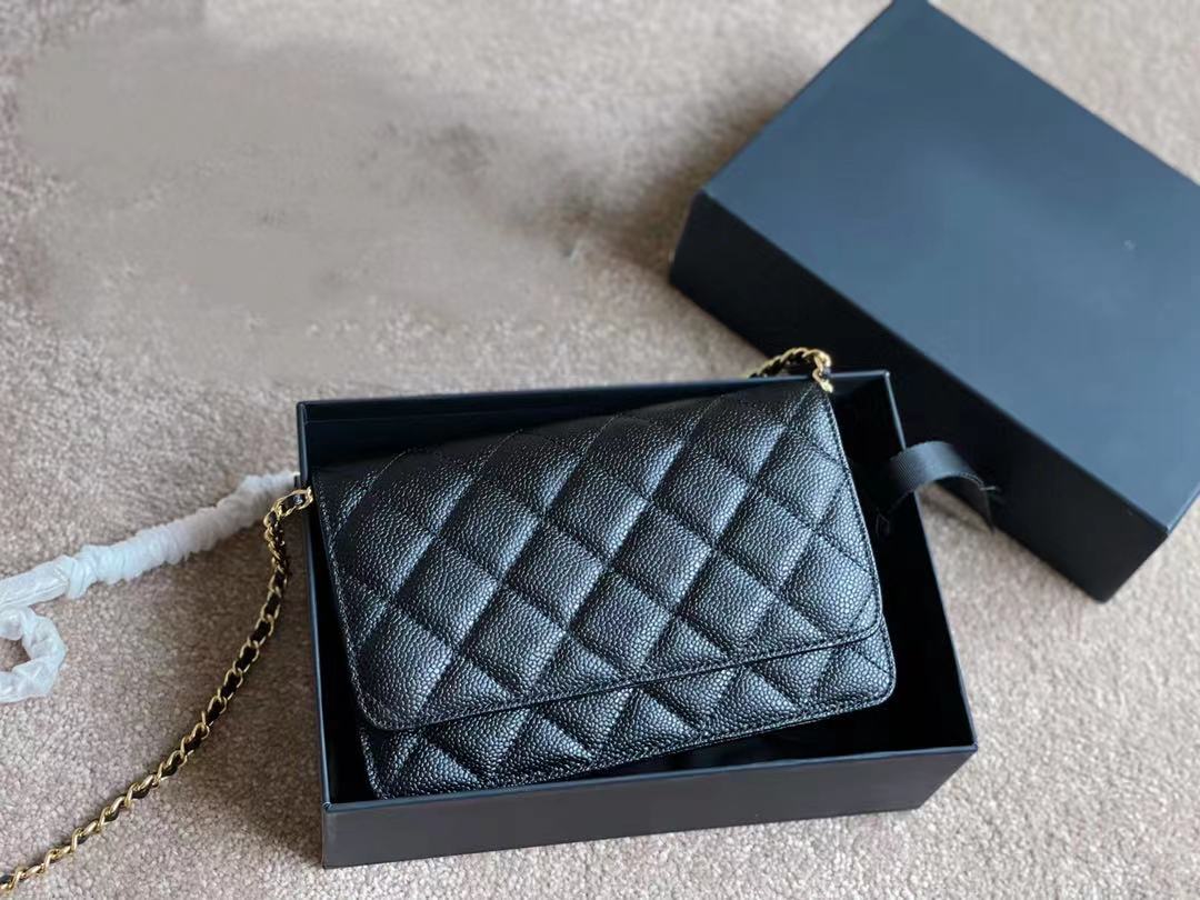 2021 high-quality leather bag, luxury lady bages classic diamond check caviar leathers fashion shoulder bags, Box
2021 high-quality leather bag, luxury lady bages classic diamond check caviar leathers fashion shoulder bags, Box