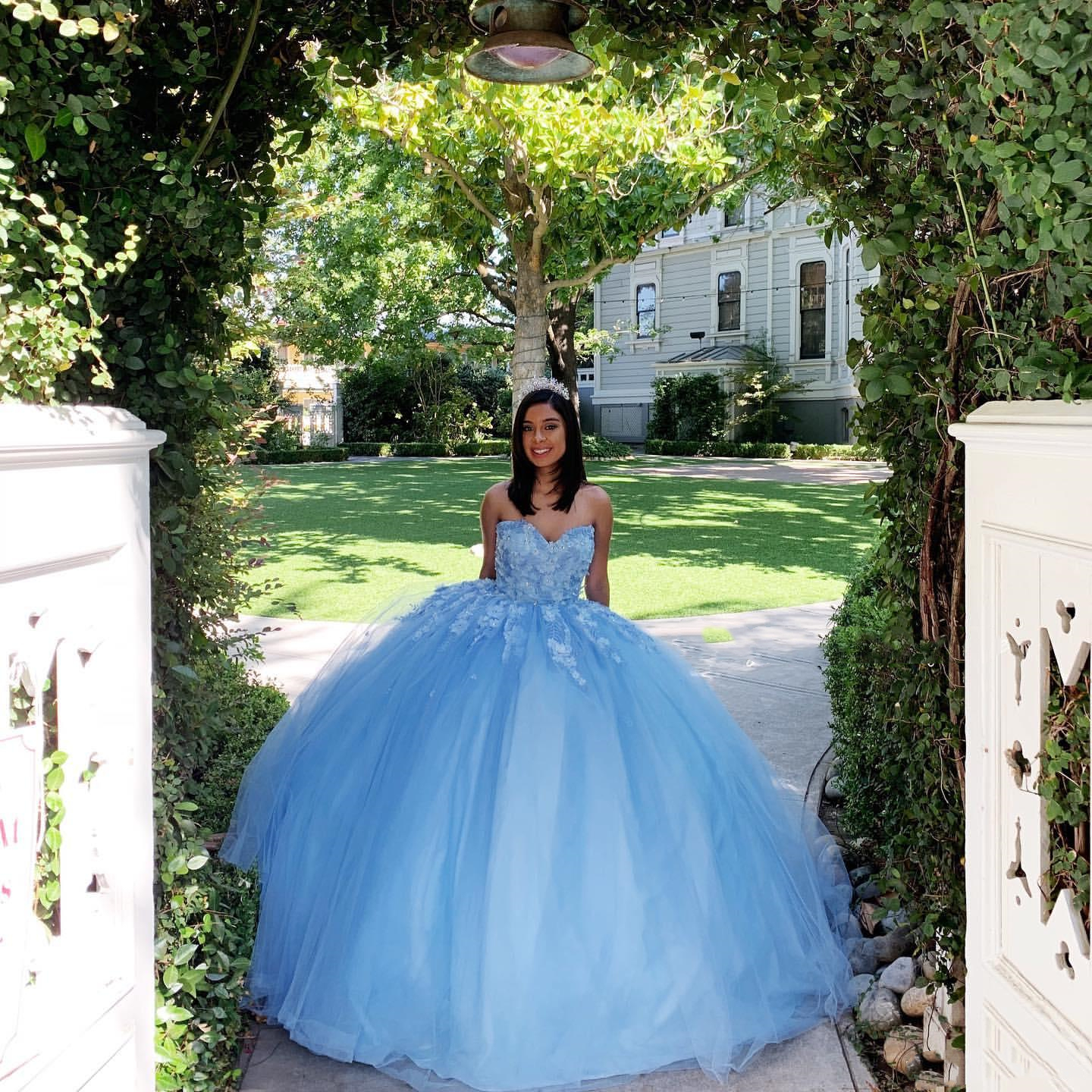 ral Ball Gown Quinceanera Prom Dresses Appliqued Sweetheart Tulle Brithday Party Gowns Princess Sweet 15 16 Dress
