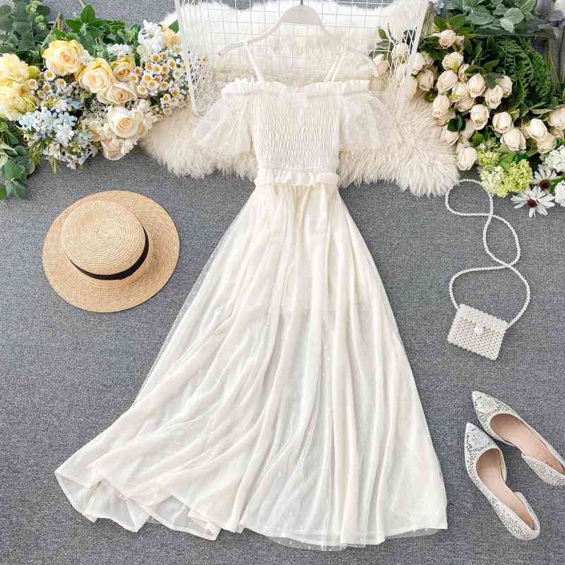 Women Patchwork Tulle Dress Fashion Summer Ruffles Off Shoulder Slim A-line Boho Dresses Elegant Ladies Party Long Robe 210602
Women Patchwork Tulle Dress Fashion Summer Ruffles Off Shoulder Slim A-line Boho Dresses Elegant Ladies Party Long Robe 210602