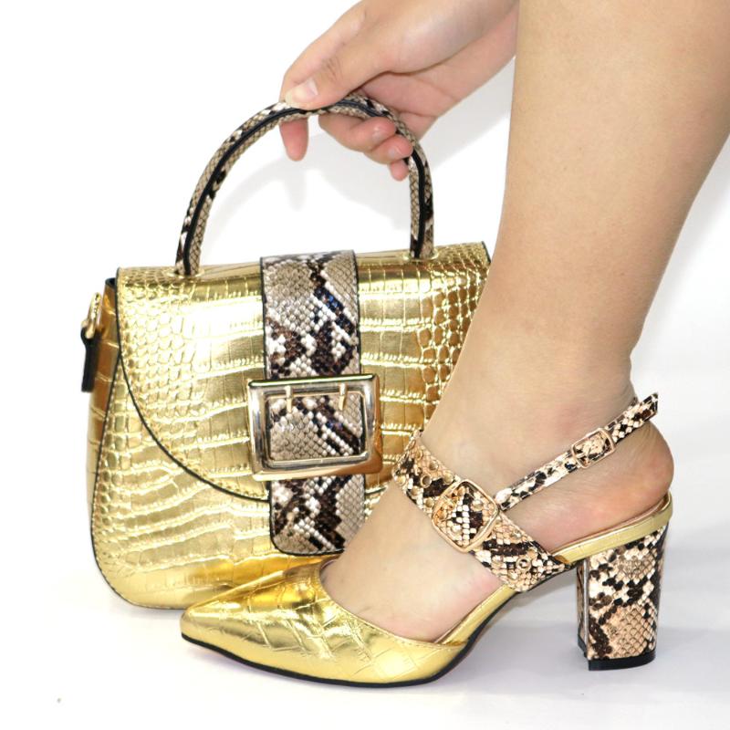 Women's Sandals 2021 Italian Design Match Shoes And Bag Set Golden Color Italy Decorated African Women Dress, Black
Women's Sandals 2021 Italian Design Match Shoes And Bag Set Golden Color Italy Decorated African Women Dress, Black