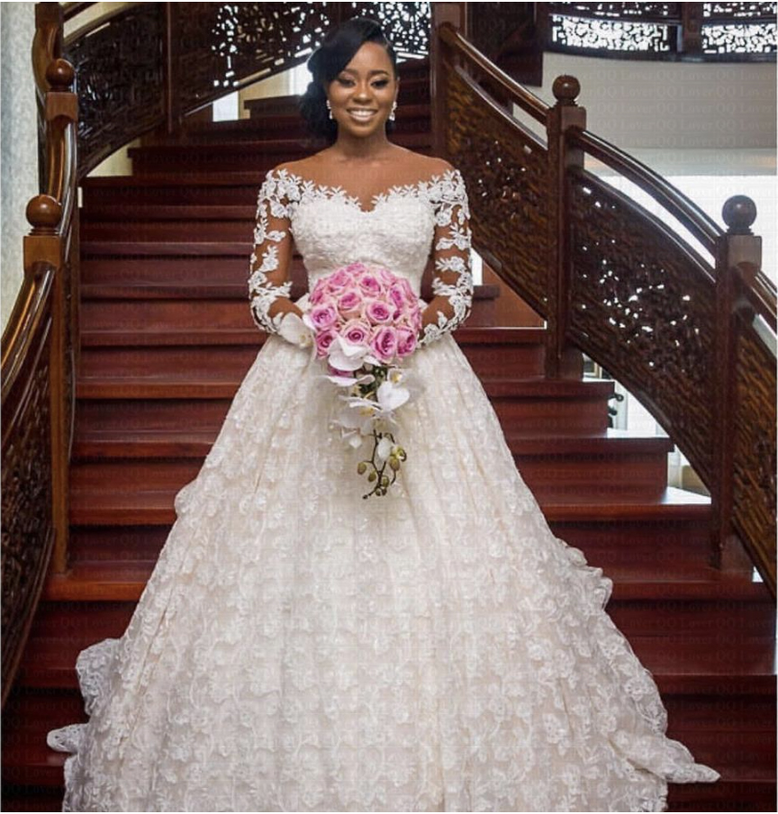 Arabic Luxurious Lace Wedding Dresses 2021 Sheer Neck Long Sleeves Bridal Dress Vintage Sexy Wedding Gowns