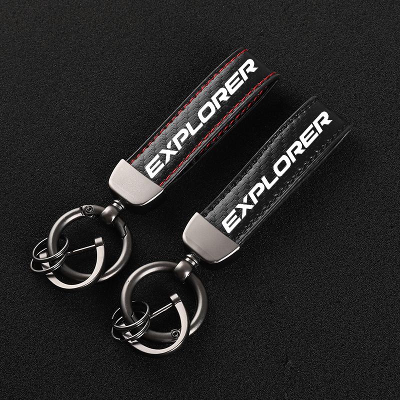 Keychains High-Grade Leather Car KeyChain 360 Degree Rotating Horseshoe Key Rings For Ford Explorer Accessories
Keychains High-Grade Leather Car KeyChain 360 Degree Rotating Horseshoe Key Rings For Ford Explorer Accessories
