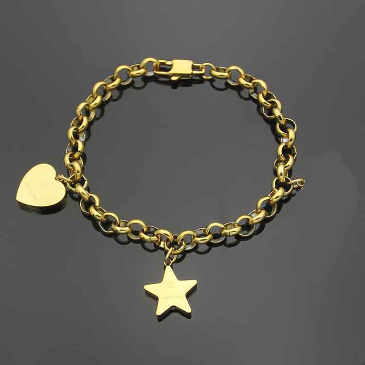 20CM Length Titanium Steel Women Designer Bangle Top Quality G letter hanging five-pointed star heart-shaped bracelet
20CM Length Titanium Steel Women Designer Bangle Top Quality G letter hanging five-pointed star heart-shaped bracelet