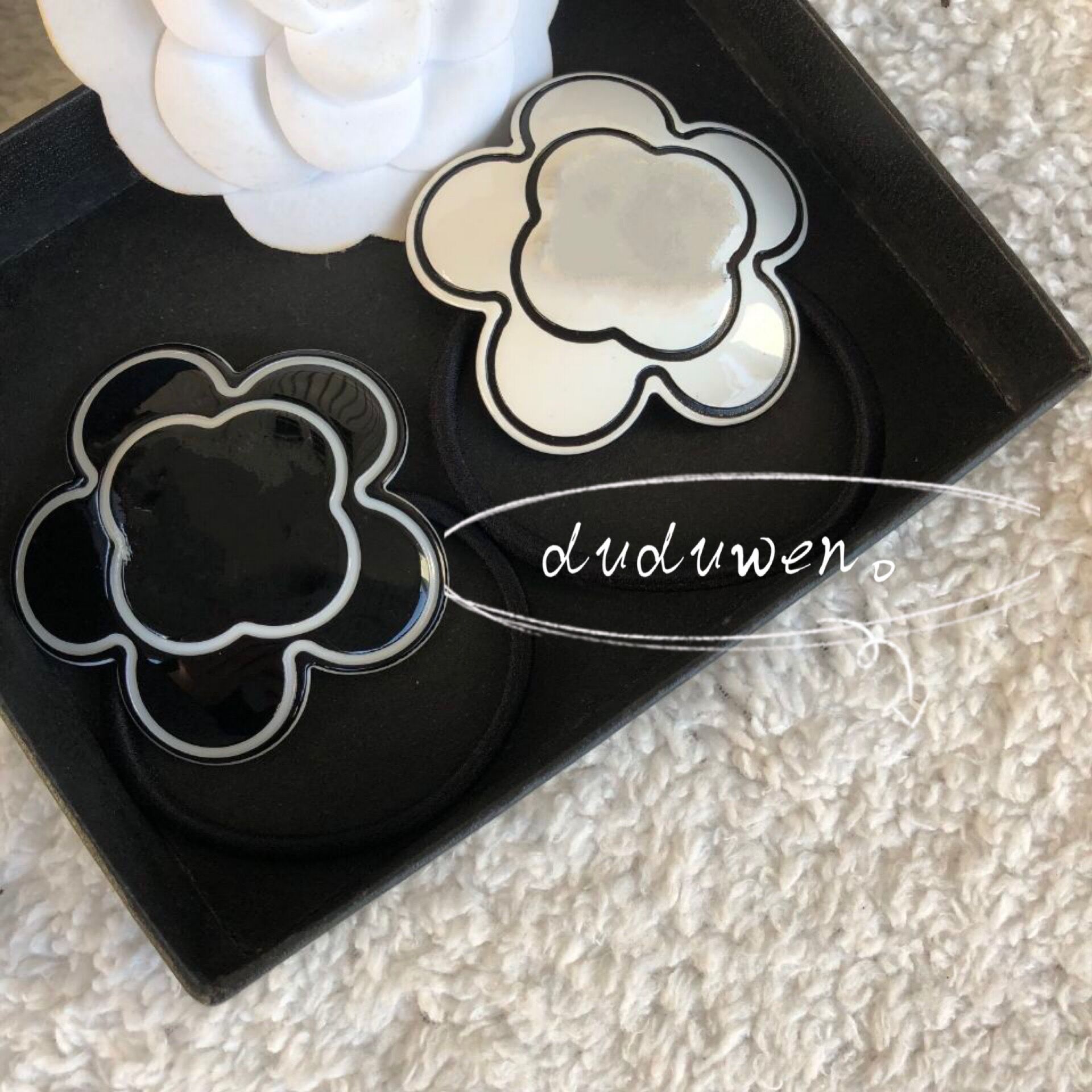 6cm Classic acrylic Camellia HairTie fashion Accessories 2C collection item C Hair Rope party gift with paper card
6cm Classic acrylic Camellia HairTie fashion Accessories 2C collection item C Hair Rope party gift with paper card