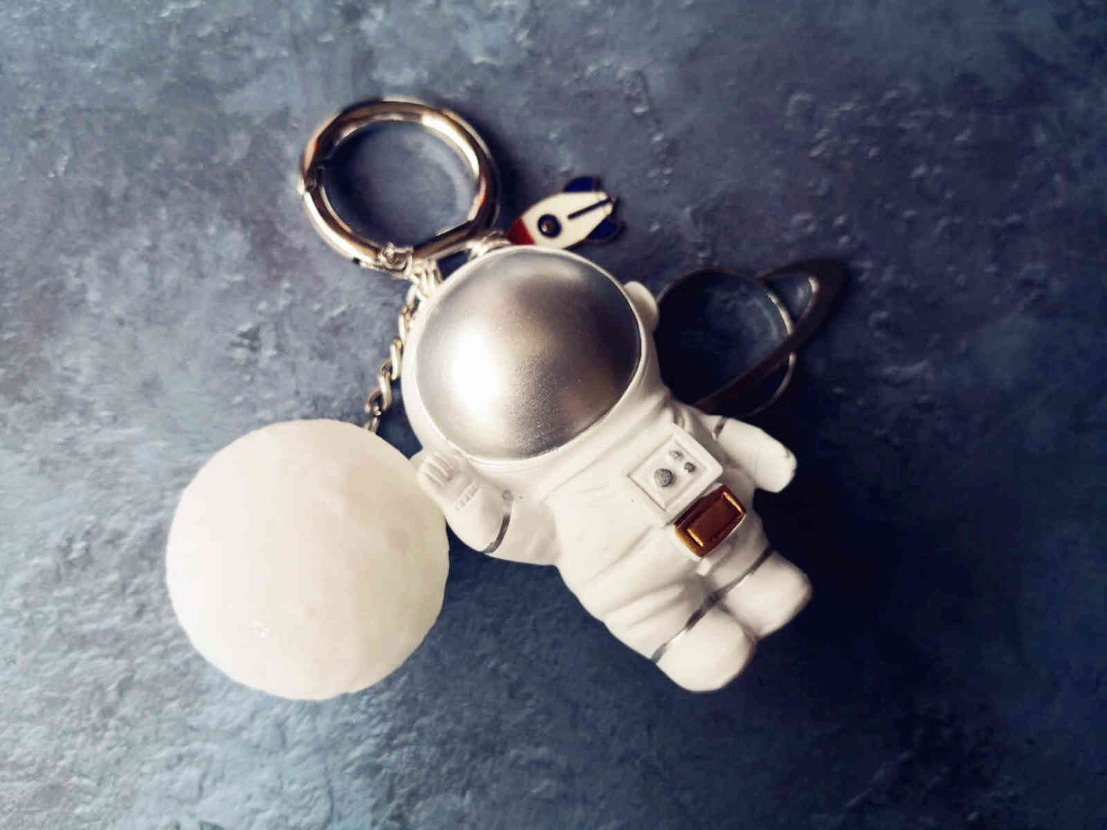 Space Astronaut Luminous 3d Lunar Car Keychain Pendant Men's Gift Couple Creativity