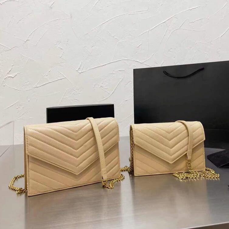 2021 Caviar leather Designer Shoulder Bags Chain Envelope Handbags Women High Quality Crossbody Bag Large Totes with Box, Red 
2021 Caviar leather Designer Shoulder Bags Chain Envelope Handbags Women High Quality Crossbody Bag Large Totes with Box, Red