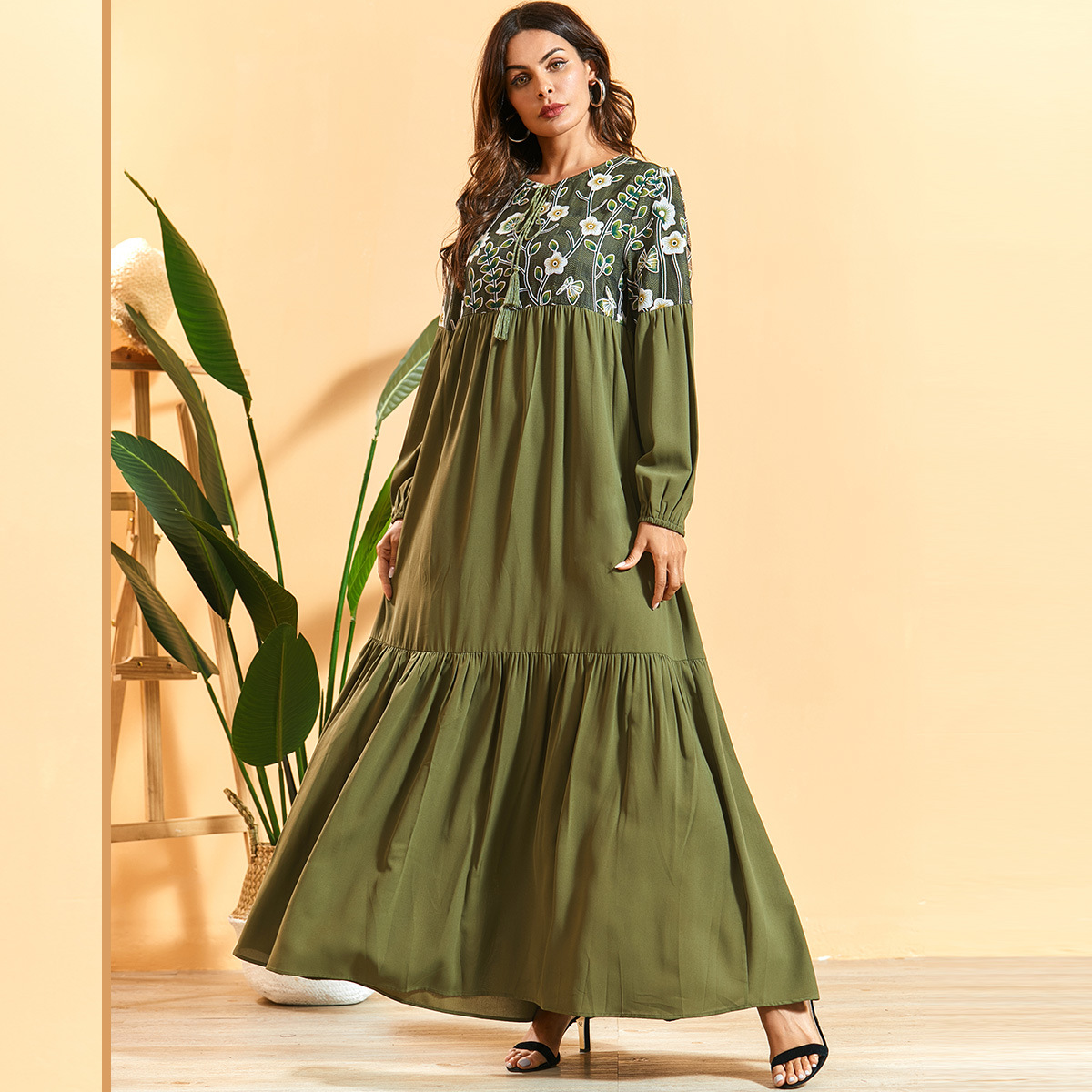 Eid arab Muslim Women Dress Abaya Bohomian Ramadan Maxi Long Dresses Islamic Clothing Musulman Hijab Moroccan Kaftan Robe
Eid arab Muslim Women Dress Abaya Bohomian Ramadan Maxi Long Dresses Islamic Clothing Musulman Hijab Moroccan Kaftan Robe