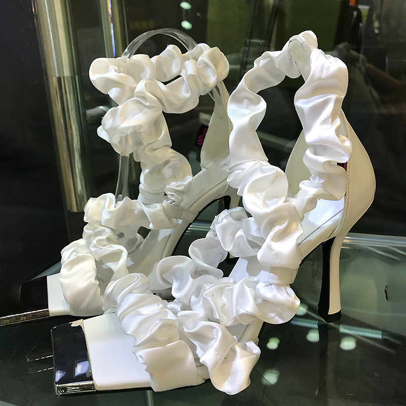 Fashion Folds Pleated Bandage T Show Sandals Summer High heel Open toe Lady Pumps
Fashion Folds Pleated Bandage T Show Sandals Summer High heel Open toe Lady Pumps