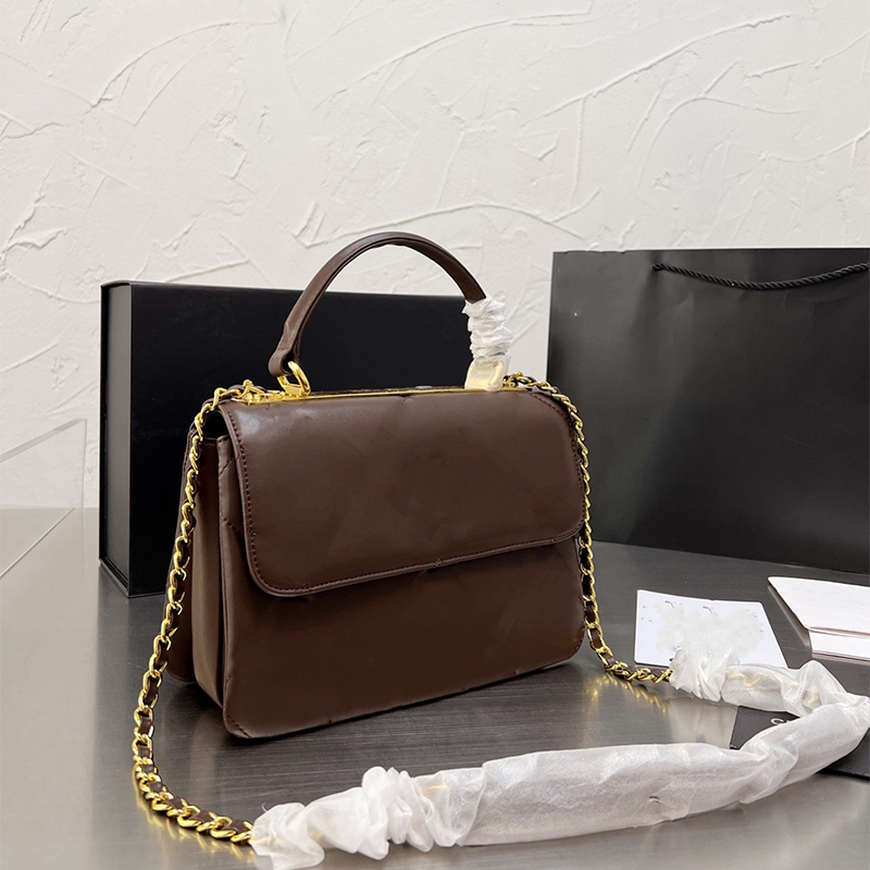 2022French retro fashion one-shoulder women bags flap chain lambskin high-end designer handbag rhombus quilted quilted sacoche
2022French retro fashion one-shoulder women bags flap chain lambskin high-end designer handbag rhombus quilted quilted sacoche