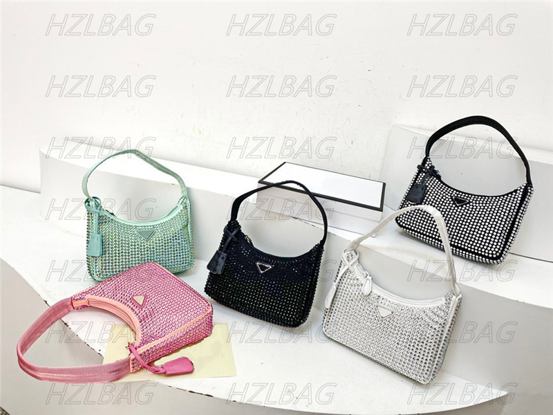 Re-Edition Mini Hobo Bag Triangle Diamond Imitation Crystal Crossbody Designer Tote Underarm Bags 2005 Luxurys Designers Bags, 05
Re-Edition Mini Hobo Bag Triangle Diamond Imitation Crystal Crossbody Designer Tote Underarm Bags 2005 Luxurys Designers Bags, 05