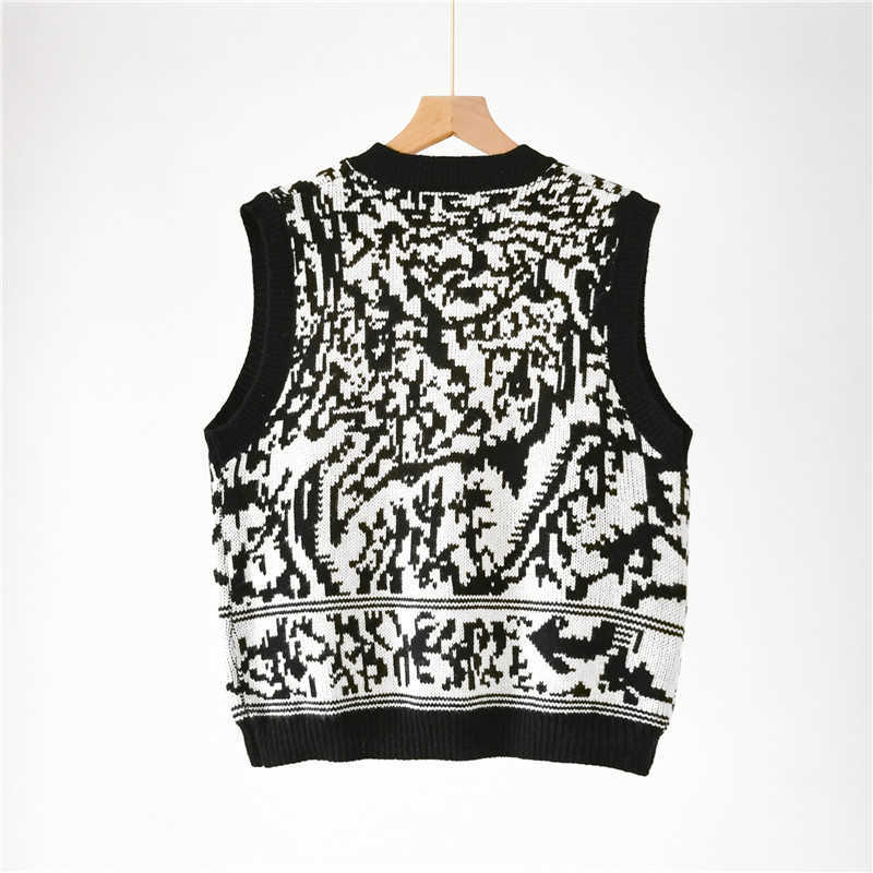 H.SA Autumn Knitted Sweater Women Loose Thicken Leaf Sweaters Sleeveless Warm Winter Vintage Vneck Sweater Pullovers 210716