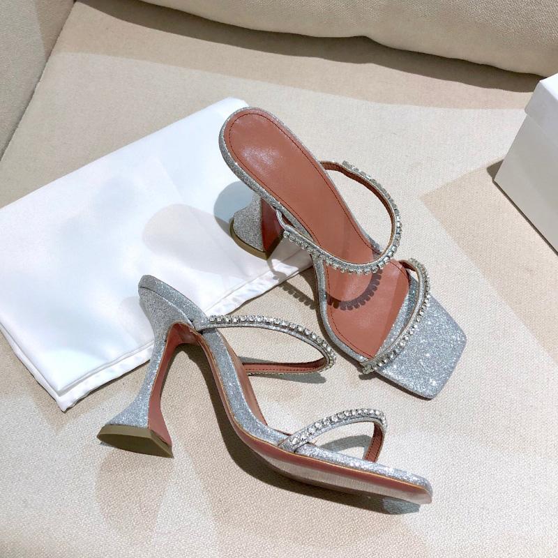 AMINA MUADDI Gilda silver glitter crystal embellished strap slippers mules evening shoes Rhinestone spool Heel women heels Luxury Design azK, Pink
AMINA MUADDI Gilda silver glitter crystal embellished strap slippers mules evening shoes Rhinestone spool Heel women heels Luxury Design azK, Pink