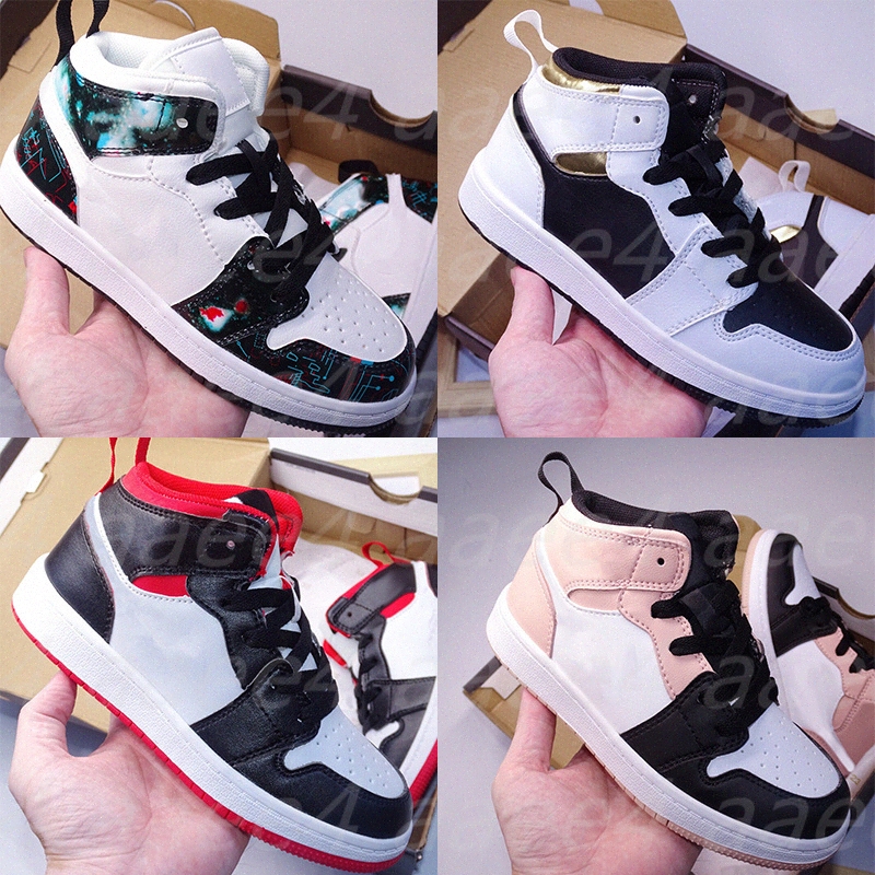 2022 Dark Mocha 1s Kids High Basketball Shoes Design University Blue Big Children Atmosphere Grey Midnight Navy boys girls Trainer jordan 1 Sneakers 26-37
2022 Dark Mocha 1s Kids High Basketball Shoes Design University Blue Big Children Atmosphere Grey Midnight Navy boys girls Trainer jordan 1 Sneakers 26-37