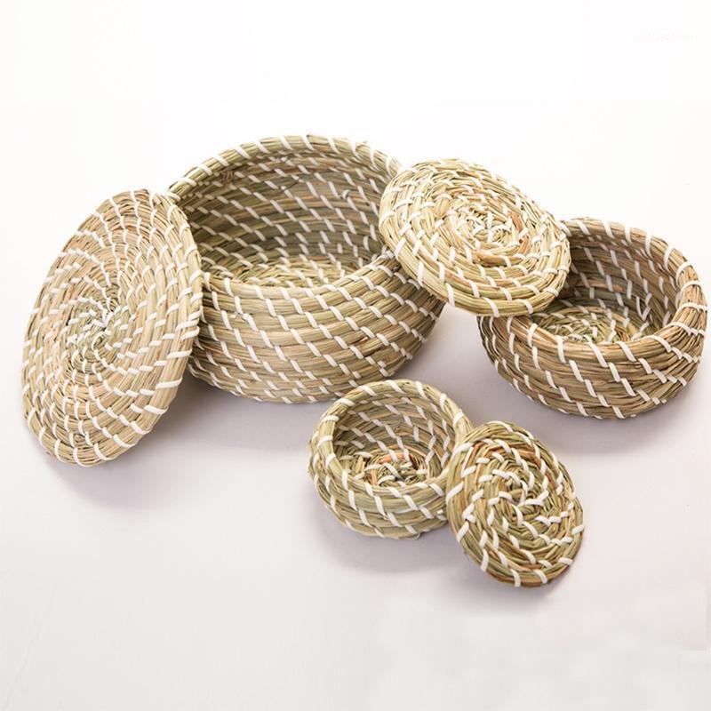 Storage Baskets Handmade Straw Woven Basket With Lid Snack Organizer Box Laundry Rattan Flower Pot Vase Home Decor
Storage Baskets Handmade Straw Woven Basket With Lid Snack Organizer Box Laundry Rattan Flower Pot Vase Home Decor