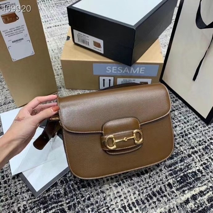 2021 ladies messenger bag retro one-shoulder portable wandering fashion duffel black multicolor
2021 ladies messenger bag retro one-shoulder portable wandering fashion duffel black multicolor