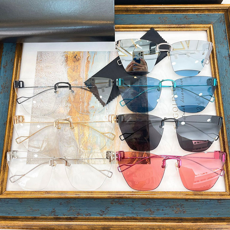 Womens sunglasses B0111S fashion shopping Cats Eye rimless beach glasses stage catwalk UV400 lens radiation protection with mirror box delivery
Womens sunglasses B0111S fashion shopping Cats Eye rimless beach glasses stage catwalk UV400 lens radiation protection with mirror box delivery
