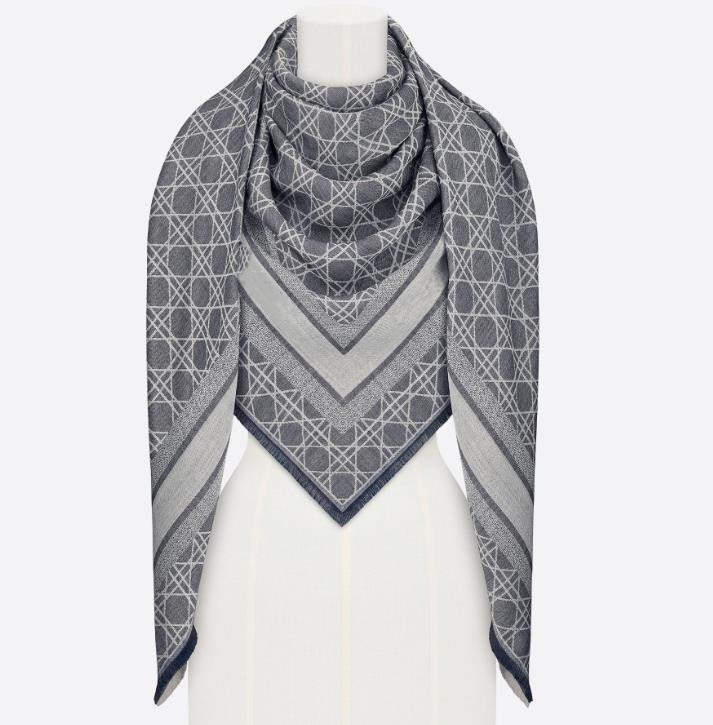 Women Denim Shawl 140*140 CM Fringed-end Wraps Fashion Designer Lady Wool Silk Cashmere Jacquard Band Scarf
Women Denim Shawl 140*140 CM Fringed-end Wraps Fashion Designer Lady Wool Silk Cashmere Jacquard Band Scarf