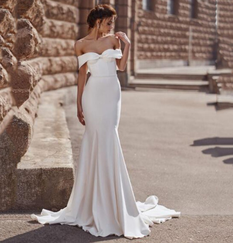 Ivory Mermaid Satin Bridal Gown Sweetheart Off The Shoulder Short Sleeves Wedding Dresses Sexy Backless Brides Dress Vestido De Noiva