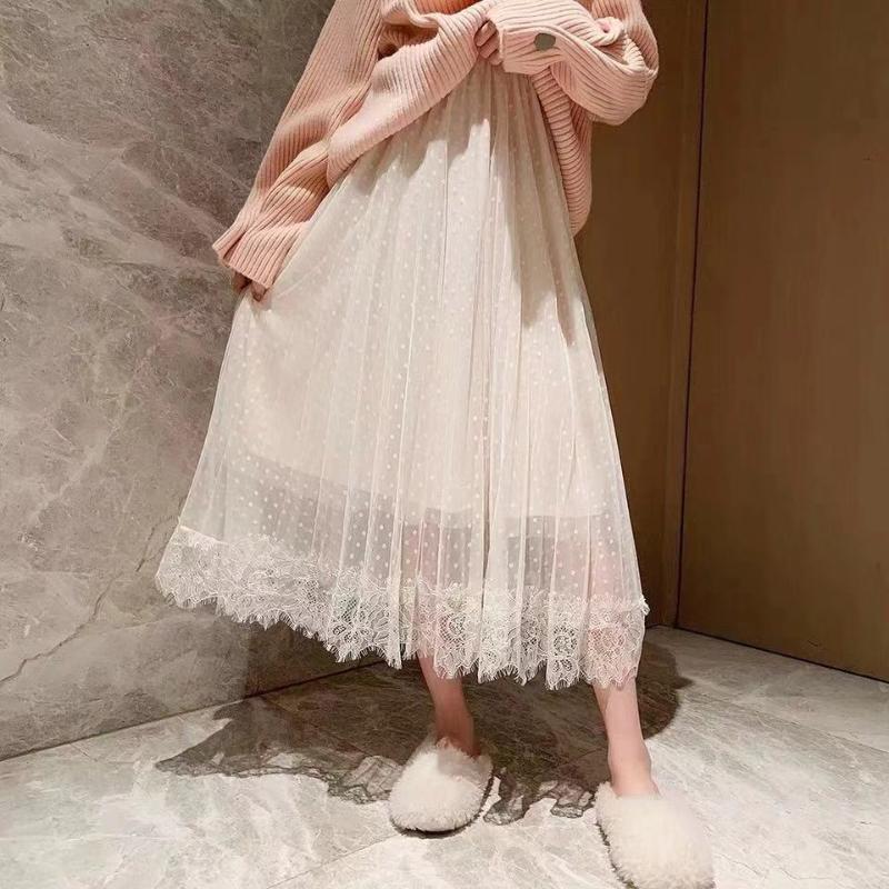 Skirts 2021 Spring Arrival Dot Printed Long For Women Lace Splicing Pleated Skirt 4 Colors Available, Blue
Skirts 2021 Spring Arrival Dot Printed Long For Women Lace Splicing Pleated Skirt 4 Colors Available, Blue