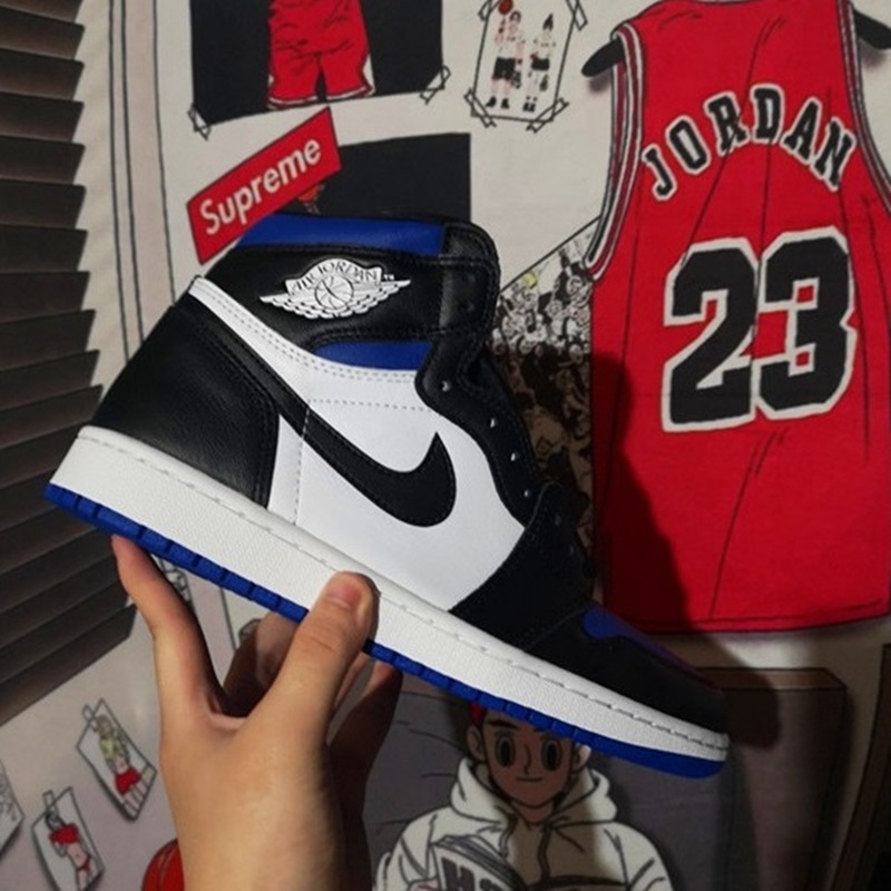 Nike AIR Jordan 1 Retro 1S Men University Blue Basketball Shoes Hyper Royal Top 3 Shadow 2.0 Dark Mocha Light Smoke Grey Unc Mens Women Sneakers b24
Nike AIR Jordan 1 Retro 1S Men University Blue Basketball Shoes Hyper Royal Top 3 Shadow 2.0 Dark Mocha Light Smoke Grey Unc Mens Women Sneakers b24