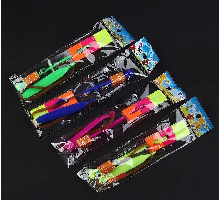 2021 Amazing LED light Flying Arrow Helicopter for Sports Funny Slingshot birthday party supplies Kids' Gift Novelty Children Flying Toys
2021 Amazing LED light Flying Arrow Helicopter for Sports Funny Slingshot birthday party supplies Kids' Gift Novelty Children Flying Toys