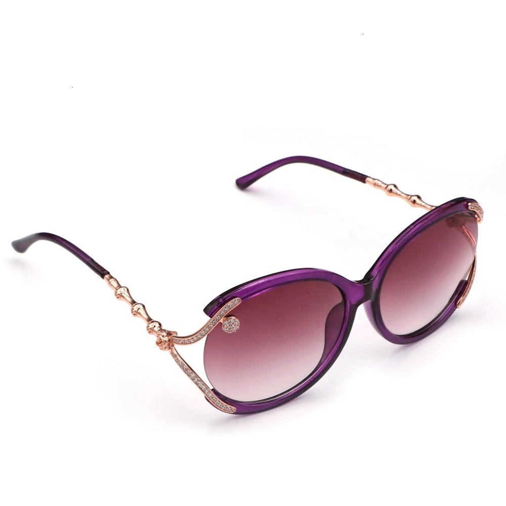 Highend accessories Mister Fashion Hip Hop Iced out Sunglass UV Ristant Women Newt Eyewear Jewelry, Black
Highend accessories Mister Fashion Hip Hop Iced out Sunglass UV Ristant Women Newt Eyewear Jewelry, Black