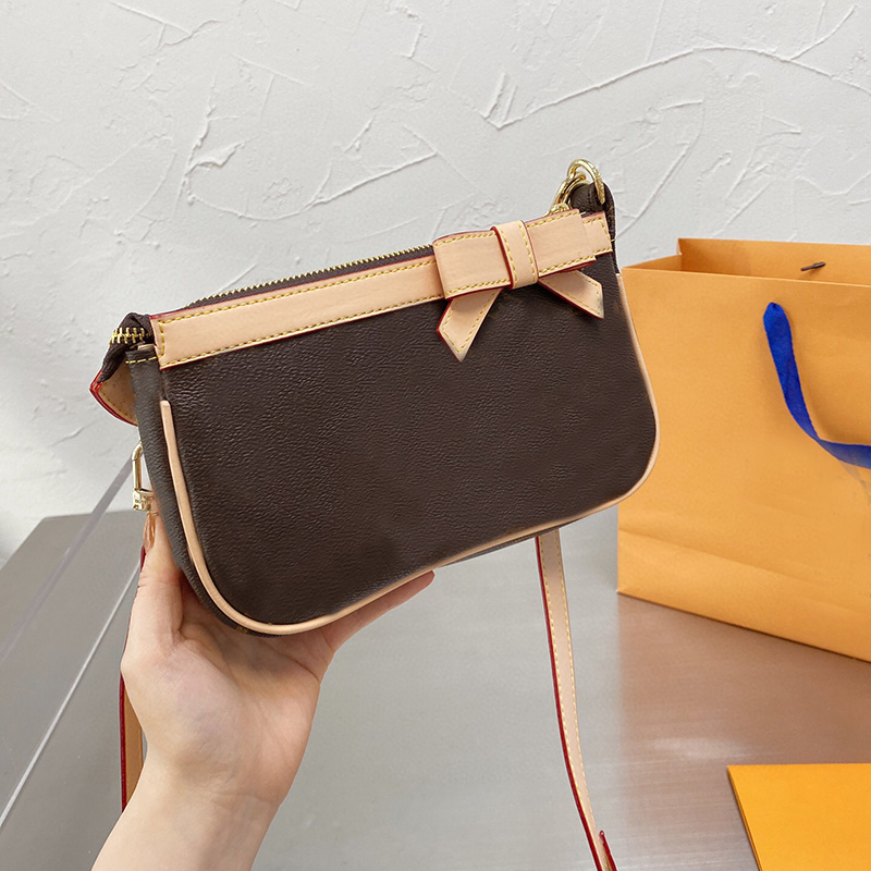 Women handbags pochette bag Chain Crossbody Fashion Small Shoulder Bags purse multi color straps Polychromatic Broadband Luxury t Bows
Women handbags pochette bag Chain Crossbody Fashion Small Shoulder Bags purse multi color straps Polychromatic Broadband Luxury t Bows
