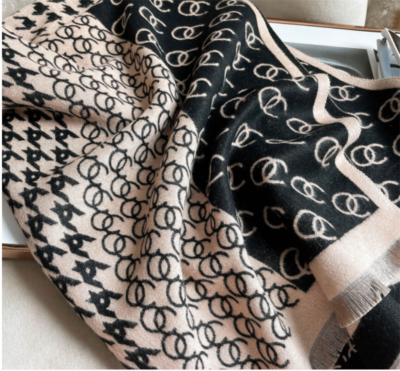 2021 Wholesale- female scarf shawl warm luxurious female autumn winter scarf is the good collocation of air conditioning room, Blue;gray
2021 Wholesale- female scarf shawl warm luxurious female autumn winter scarf is the good collocation of air conditioning room, Blue;gray