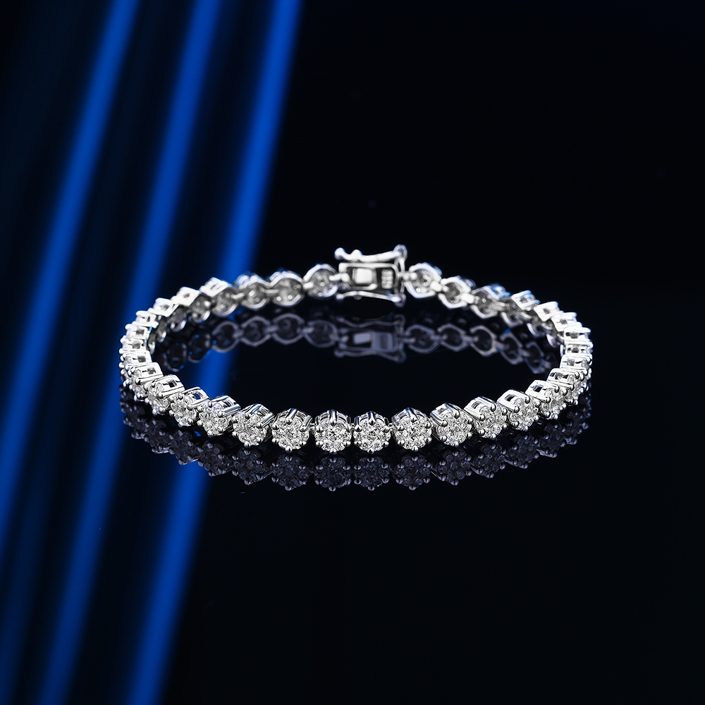 Real 925 Silver Bracelet 15-18CM Pave Full 1.5 mm Sparkly Zircon Beautiful Bridal Accessories Fine Jewelry For Wedding
Real 925 Silver Bracelet 15-18CM Pave Full 1.5 mm Sparkly Zircon Beautiful Bridal Accessories Fine Jewelry For Wedding
