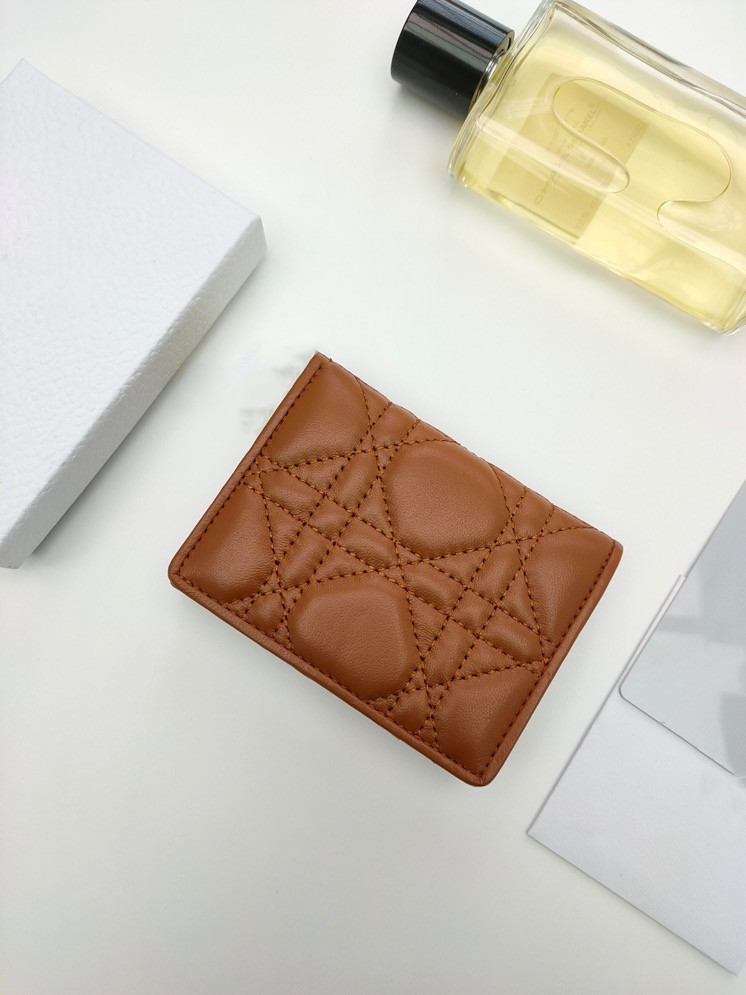Dio Classic Leather Bag Women embossing Handbags Womens Shoulder crossbody VINTAGE Clutch Tote Messensger Bags mix style wallets purse, 01
Dio Classic Leather Bag Women embossing Handbags Womens Shoulder crossbody VINTAGE Clutch Tote Messensger Bags mix style wallets purse, 01