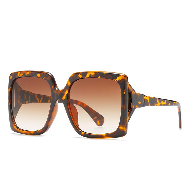 Sunglasses Fashion Designer Brand 2021 Large Frame Square Men And Women UV Protection Gradient Vintage Shades Oversized
Sunglasses Fashion Designer Brand 2021 Large Frame Square Men And Women UV Protection Gradient Vintage Shades Oversized