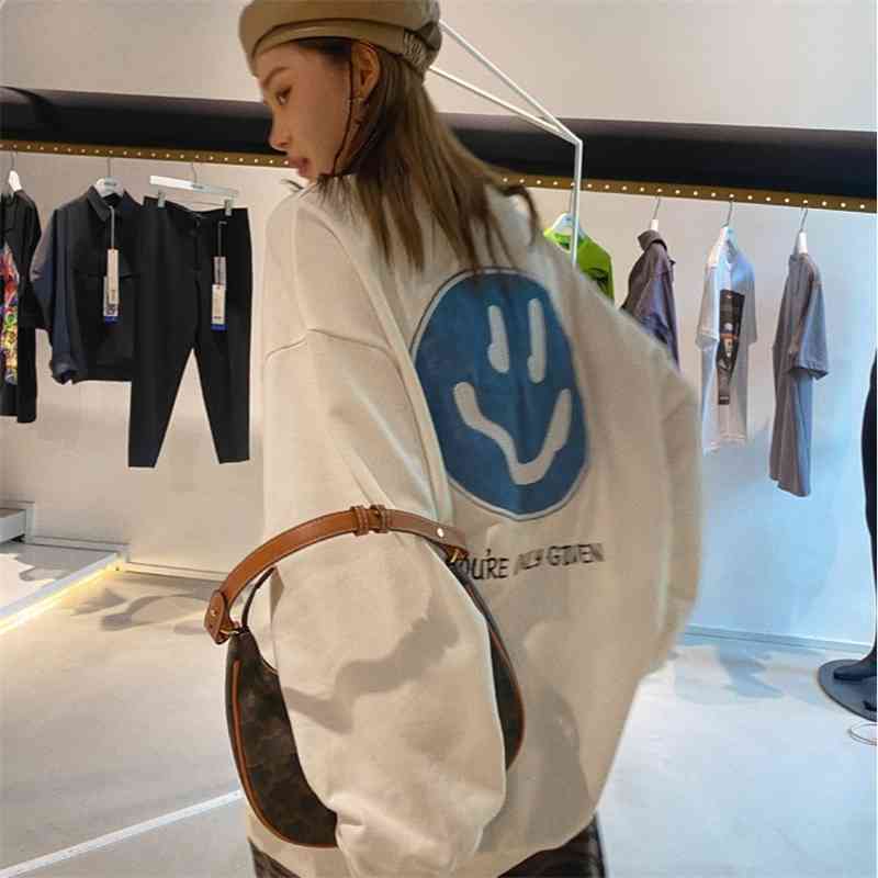 2021 autumn winter new Korean wear smiling face loose lazy wind round neck Pullover Sweater oversize women' top, White
2021 autumn winter new Korean wear smiling face loose lazy wind round neck Pullover Sweater oversize women' top, White