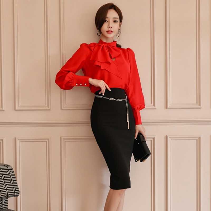 Spring Women 2 Pieces Set Elegant Ruffles Hollow Out Lace Top + Solid Bodycon Pencil Sheath Skirt OL Work Suits 210525
Spring Women 2 Pieces Set Elegant Ruffles Hollow Out Lace Top + Solid Bodycon Pencil Sheath Skirt OL Work Suits 210525
