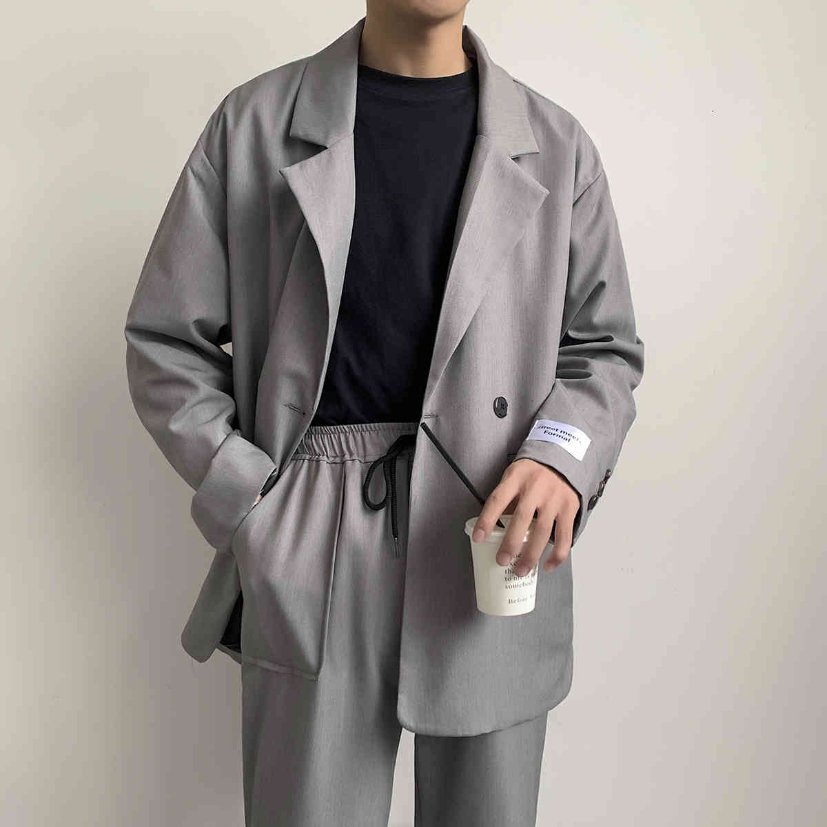Men's Suits & Blazers jackets for high quality leisure, Western style clothing, jackets, fancy loose blazer, grey/black/green, outdoor clothing VQGW, 1# shoe box
Men's Suits & Blazers jackets for high quality leisure, Western style clothing, jackets, fancy loose blazer, grey/black/green, outdoor clothing VQGW, 1# shoe box