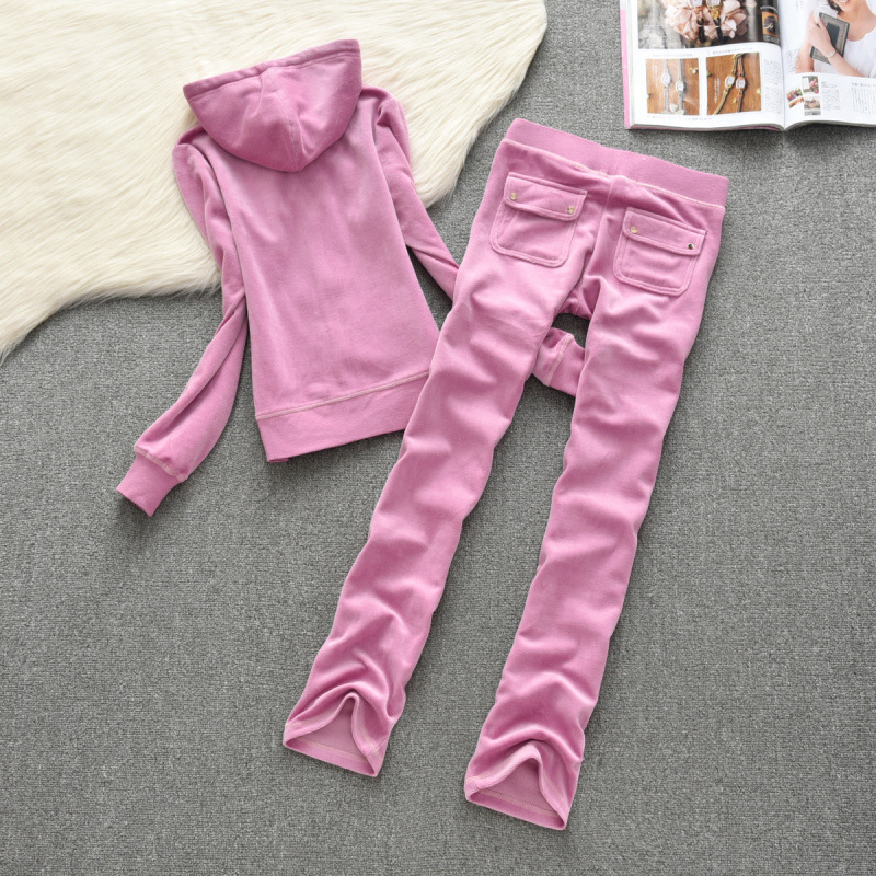 Spring / Fall 2020 Women'S Brand Velvet Fabric Tracksuits Velour Suit WomenTrack Suit Hoodies And Pants Size S - XXL X0428, Coral red
Spring / Fall 2020 Women'S Brand Velvet Fabric Tracksuits Velour Suit WomenTrack Suit Hoodies And Pants Size S - XXL X0428, Coral red