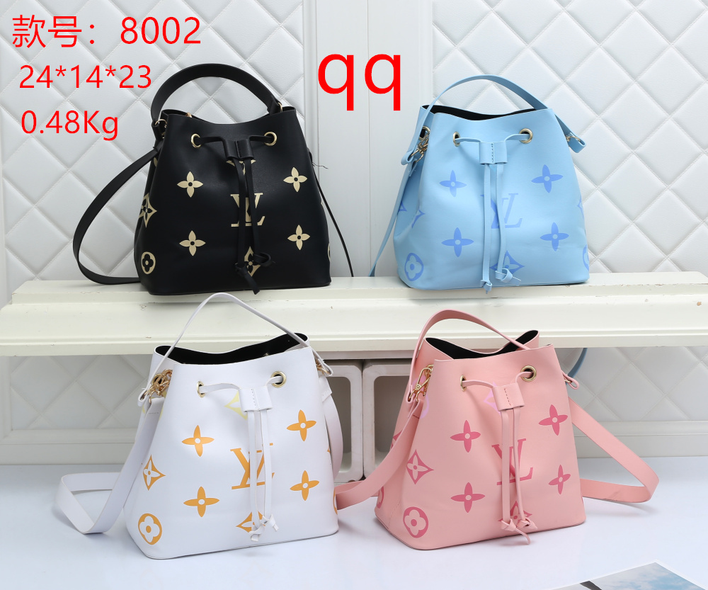 GGLVLouis
Vitton YSL
VUTTON Designer Women Handbag Crossbody handbags fashion shoulder bags high quality Wallet purse, Red;black
GGLVLouis
Vitton YSL
VUTTON Designer Women Handbag Crossbody handbags fashion shoulder bags high quality Wallet purse, Red;black