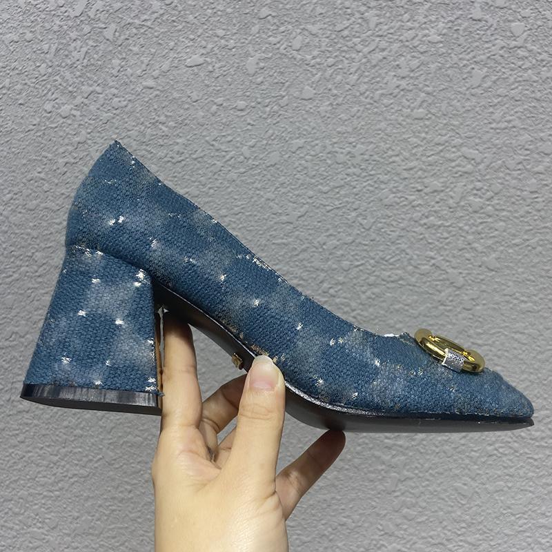 spring and fall Designer Women Dress Shoes Genuine leather sole 7.5CM Heels Wedding Elegant Single ladies chunky Heel Top Quality Shoe Womens big size 35-42 with box, Pink
spring and fall Designer Women Dress Shoes Genuine leather sole 7.5CM Heels Wedding Elegant Single ladies chunky Heel Top Quality Shoe Womens big size 35-42 with box, Pink