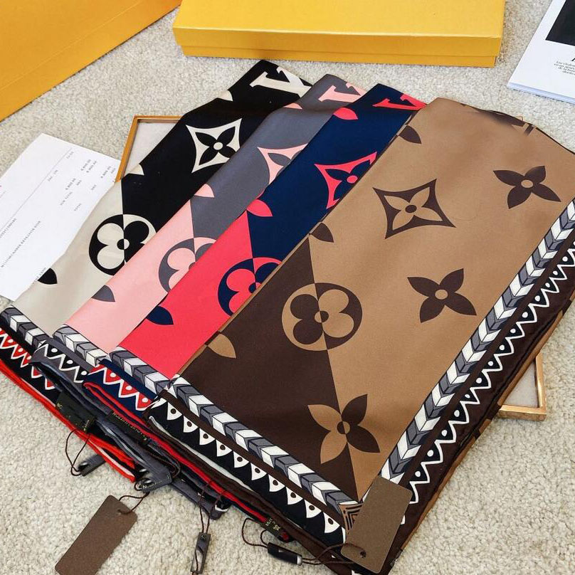 2021ss 20colors fashion Women Silk twill Letters Scarves High quality designer summer fashion scarf timeless classic super long shawl scarves 90*90cm, Blue;gray
2021ss 20colors fashion Women Silk twill Letters Scarves High quality designer summer fashion scarf timeless classic super long shawl scarves 90*90cm, Blue;gray