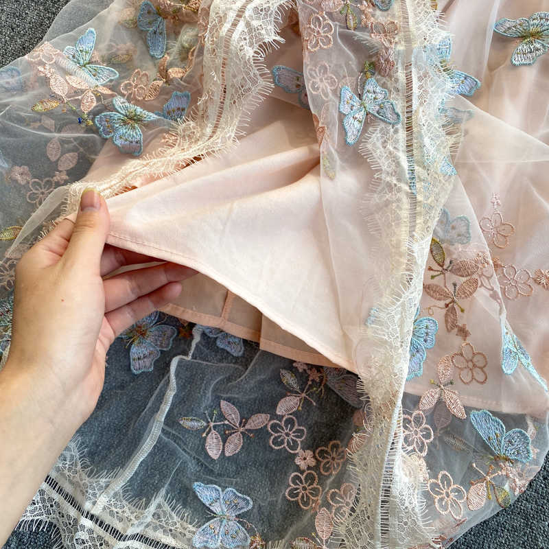 Fashion Women Gauze Embroidered Butterfly Round Neck Short Sleeve High Waist Slim A-line Dress Elegant Vestidos R253 210527