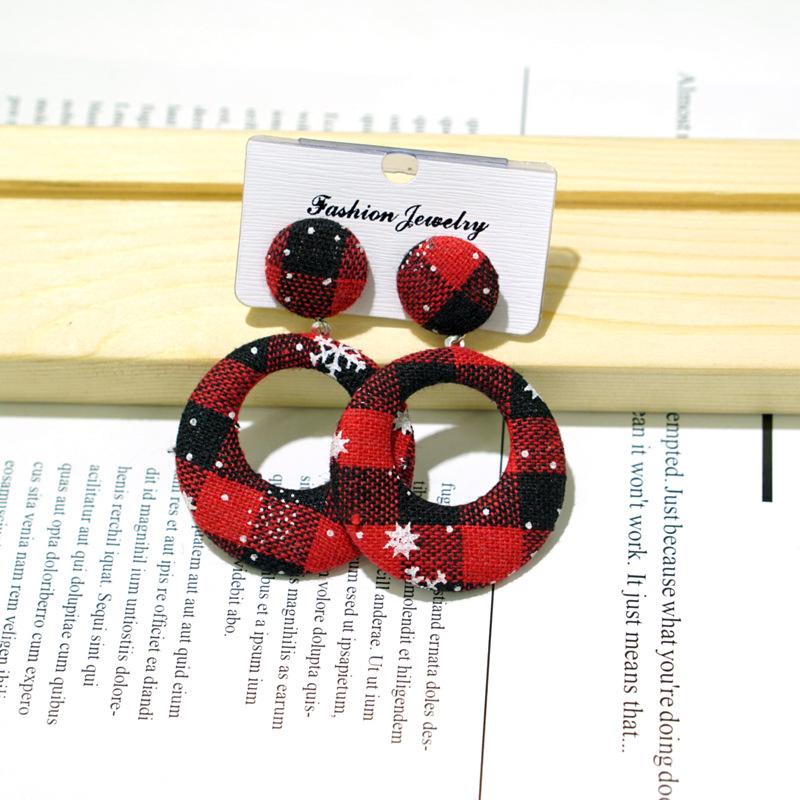 Hoop & Huggie Fashion Personality Christmas Earrings Geometric Round Plaid For Women
Hoop & Huggie Fashion Personality Christmas Earrings Geometric Round Plaid For Women