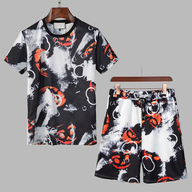 2021 Mens Designers Tracksuit Letters Embroidery Summer Fashion Sportswear Short Sleeves Pullover Jogger Pants Suits O-Neck Sportsuit w60, Gray
2021 Mens Designers Tracksuit Letters Embroidery Summer Fashion Sportswear Short Sleeves Pullover Jogger Pants Suits O-Neck Sportsuit w60, Gray