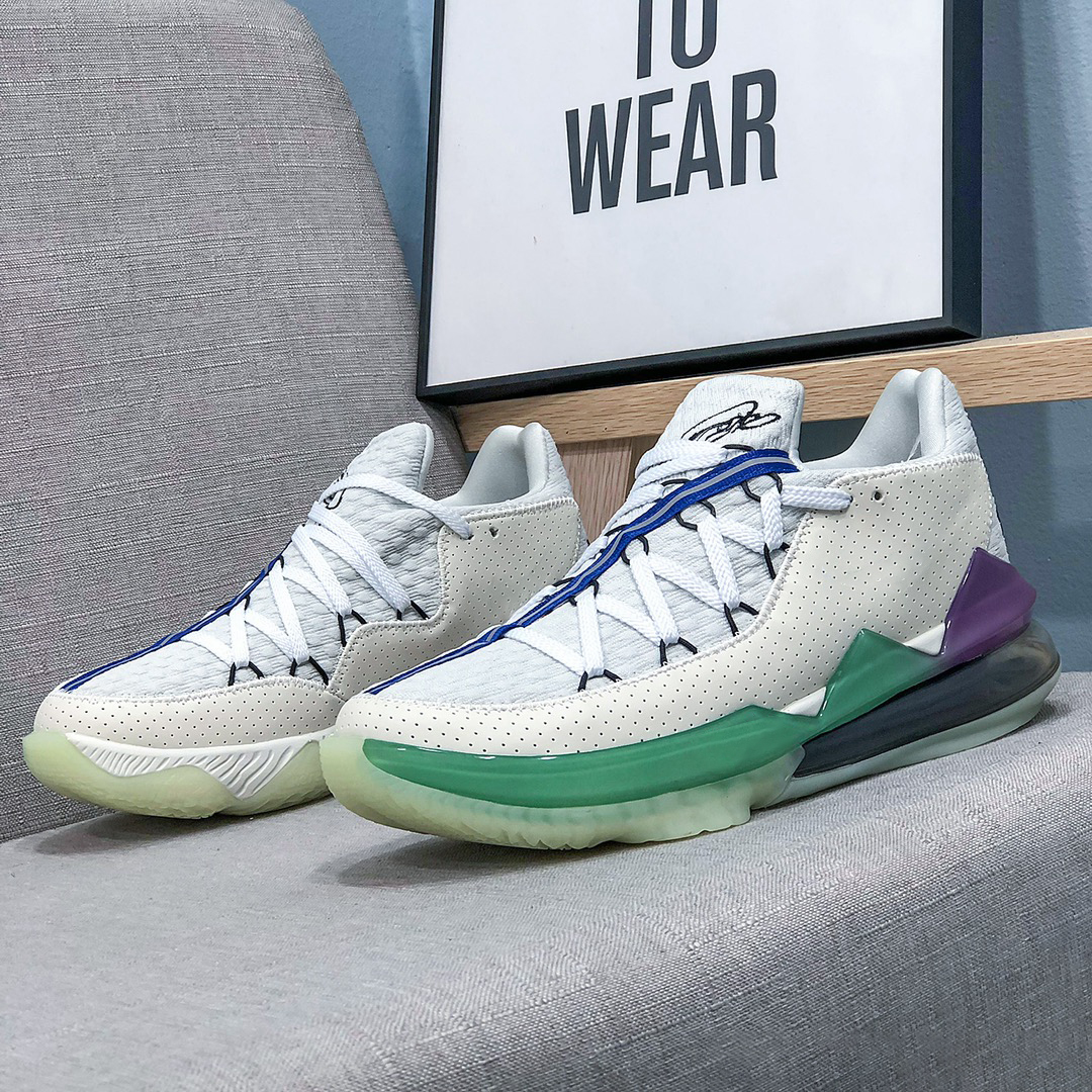 LeBron James 17 Low Glow in the Dark Antiskid shock-absorbing basketball shoes Broken flower Size36-46 Athletic Outdoor Sports 2021 Men And Women All Star, Multi-color 
LeBron James 17 Low Glow in the Dark Antiskid shock-absorbing basketball shoes Broken flower Size36-46 Athletic Outdoor Sports 2021 Men And Women All Star, Multi-color