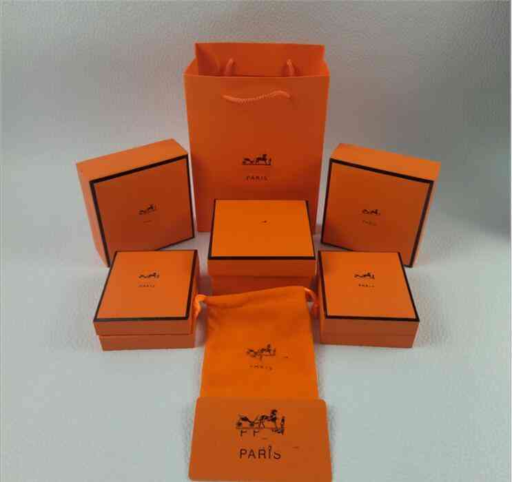 New H home packing box Necklace Jewelry women's bracelet ring box necklace set G1115
New H home packing box Necklace Jewelry women's bracelet ring box necklace set G1115