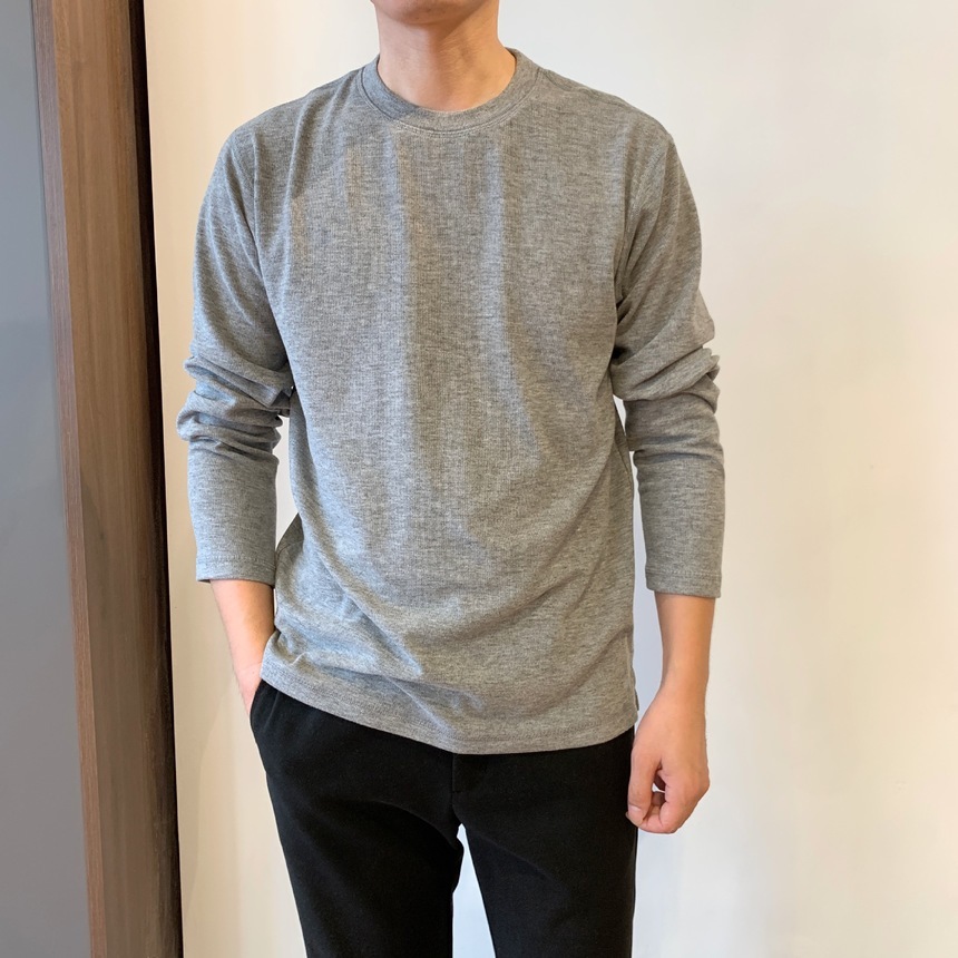 tx2536 ~ autumn and winter men's wang brand soft waxy cashmere composite ground semi high round neck long sve t-shirt, White;black
tx2536 ~ autumn and winter men's wang brand soft waxy cashmere composite ground semi high round neck long sve t-shirt, White;black