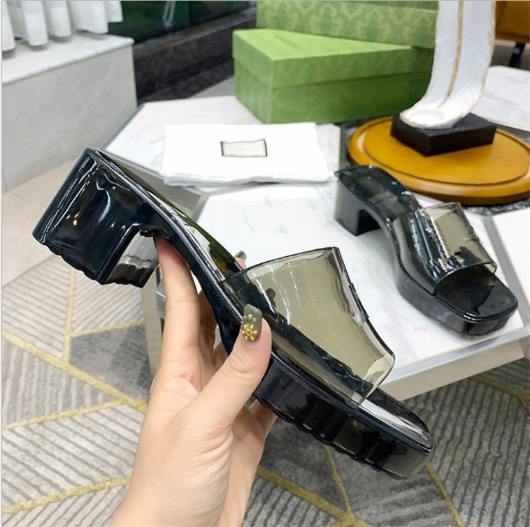 2021 Top quality woman slipper designer lady Sandals summer jelly slide high heel slippers luxury Casual shoes Womens Leather Alphabet beach shoes, Black
2021 Top quality woman slipper designer lady Sandals summer jelly slide high heel slippers luxury Casual shoes Womens Leather Alphabet beach shoes, Black