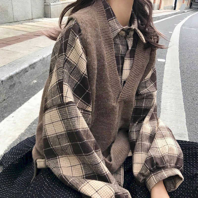 fall lazy knitted vest women plaid shirt loose two-piece Korean version the V-neck sleeveless pullover sweater outer wear 210526