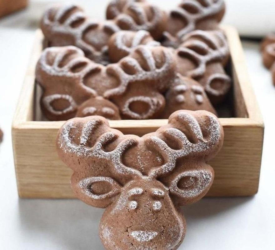 Baking Moulds 2022 Christmas Cookie Mold Cutter Gingerbread Fawn Sailboat Carving DIY Tools Navidad Kitchen Decor
Baking Moulds 2022 Christmas Cookie Mold Cutter Gingerbread Fawn Sailboat Carving DIY Tools Navidad Kitchen Decor